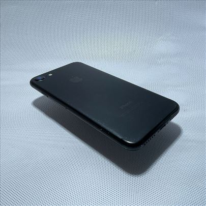 iPhone 7 32GB Bat 75% Simfre odličan Crypto PayPal