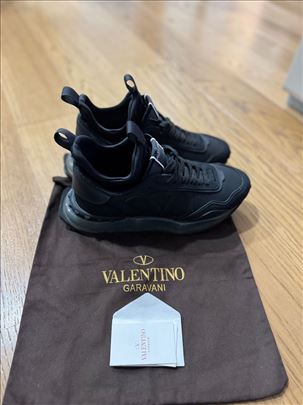Valentino patike
