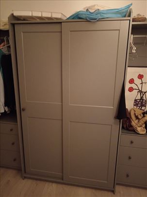 Ikea klizni orman 