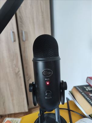 MIKROFON BLUE YETI 20E + SHVATIO SAM DA MI TREBA