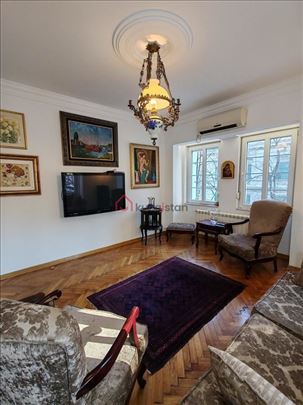 Timeless Elegant Salon Apartment Near Slavija.