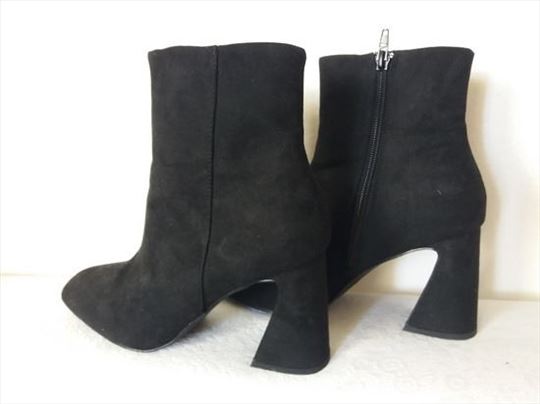 Čizme gležnjače, novo