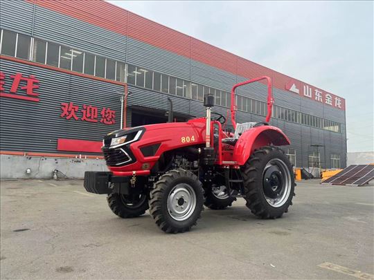 TRACTOR - T 704