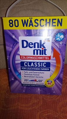 Novo Nemački prašak za obojeni veš DM 5,2kg