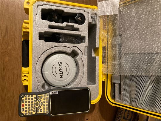 Geodetski instrument GPS