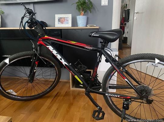 Moderan i očuvan Bicikl Max 26″ Camara Black