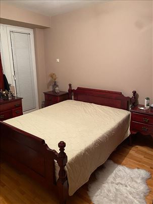 Očuvana stilska spavaća soba