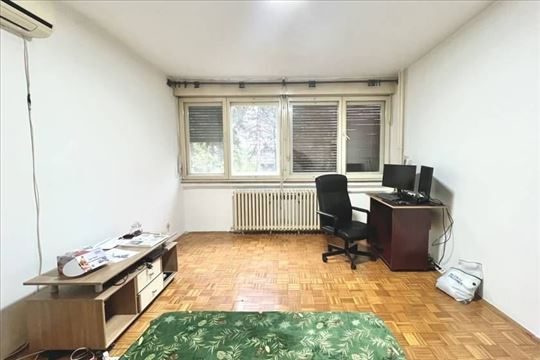 Prodajemo,2.0,Bulevar Peka Dapčevića,Kumodraž 55m²