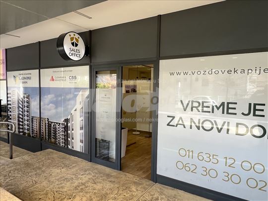 Voždove kapije- lokal 80m2 sa parking mestom