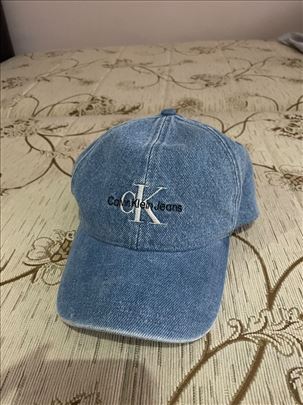 Calvin klein zenski kacket 