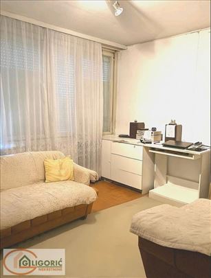 Poslovni prostor 58m2 - Centar Banovo brdo