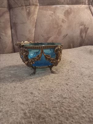 Stara posrebrena činija (posuda)