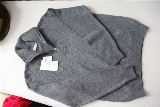 Džemper čista vuna sa zipom