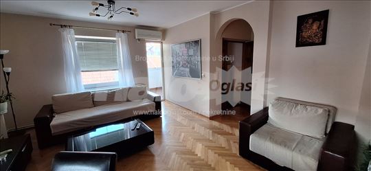 Stan Sunčana padina - Medaković 3