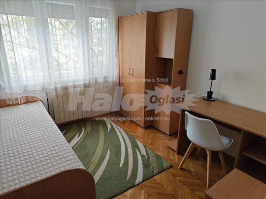 Juzni bulevar - Trosoban 73m2