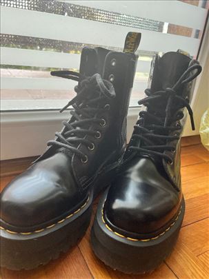 Dr. Martens Jadon čizme