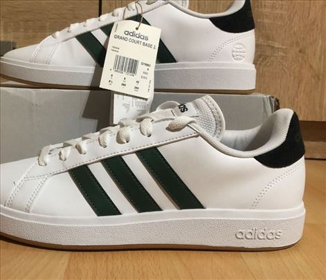 Adidas br. 42 novo, original top model