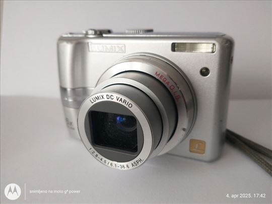 PANASONIC DMC-LZ7 digitalni fotoaparat