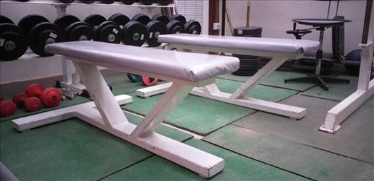 Ravna klupa Gym 80