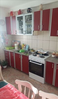 Nova Pazova, Centar, Cara Dušana