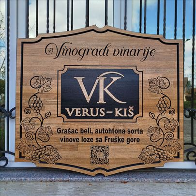 Unikatni drveni znakovi za lokale, brvnare i ugost