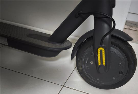 Xiaomi essential trotinet