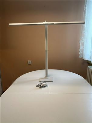 Stona LED lampa - hitno