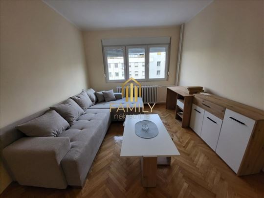 Izdaje se jednoiposoban, Liman 2, 50m2
