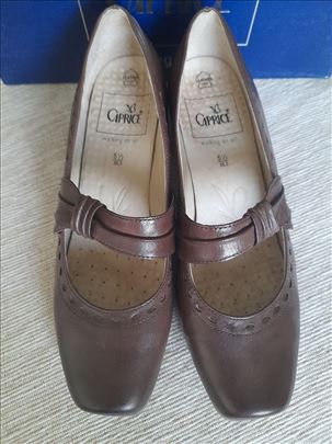 Udobne braon kožne cipele vel. 38