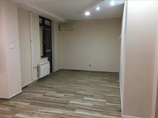 Dvosoban stan u strogom centru grada, Dorćol, 64m2