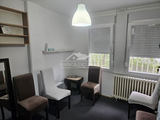 Novi Beograd-Blok 34- 82m2 plus 4m2 ID#1355