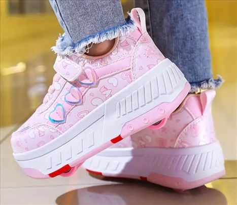 Patike roleri 2u1, pink srce, ima brojeva dok traj