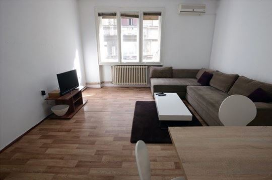 Vlajkovićeva, 60m2, trosoban, namešten,petfriendly