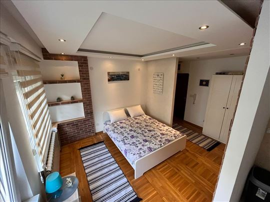 Vračar, Hram, 0.5, 25m2, I/V, nov,  opremljen 