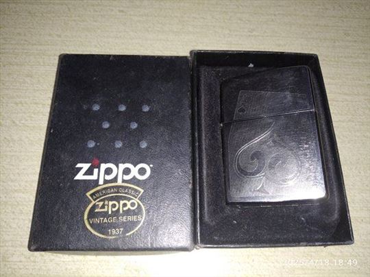 ZIPPO upaljac As Pik