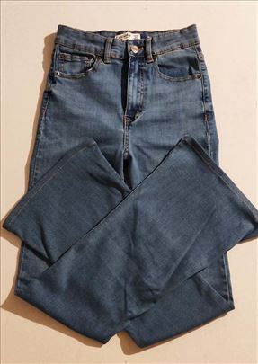 Pull&Bear nove farke zvonarice  sa visokim strukom