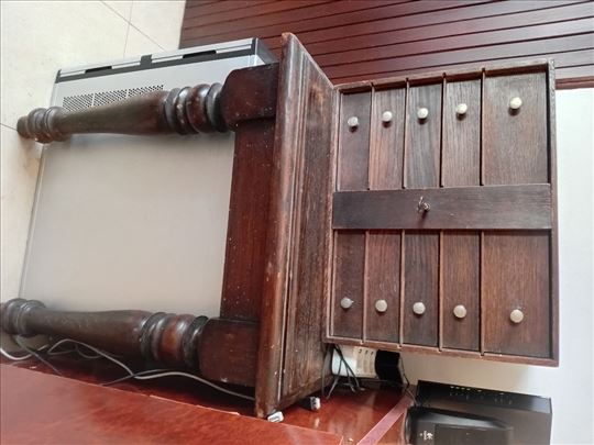 srebrni escajg za 12 osoba