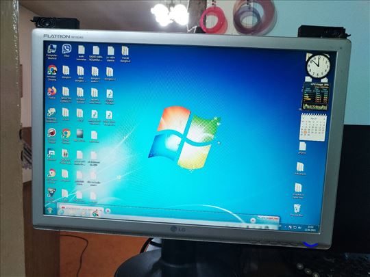 monitor 19 incha LG
