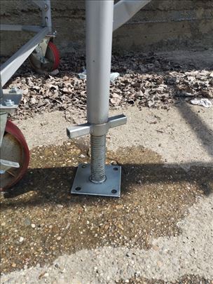Podešavajuče stope, nogare i  jarčevi