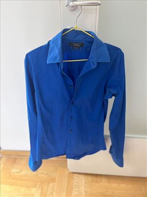 4 markirane M košulje kao nove