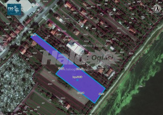 Na prodaju 85 ari na obali Dunava