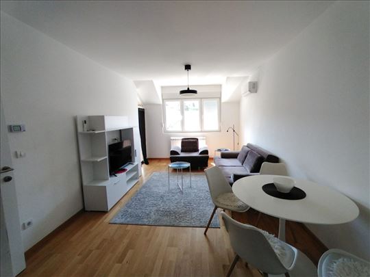 Banjica kod Paunovog brega 43,77 m2 1/4 2,0 EG 550