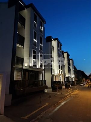 Stan na granici Vracar-Vozdovac na MESEC dana