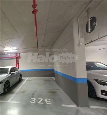 ulica kneza miloša .sarajevska St.  Garage