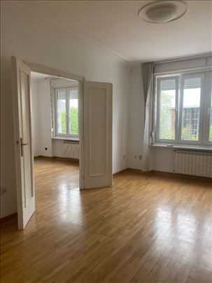 Centar 100m2 salonski, za poslovni prostor 1000