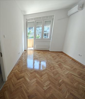 Centar, Dorćol, 30m2, renoviran