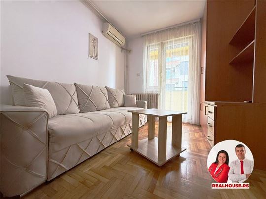 Garsonjera u Novom Sadu kod Futoske pijace