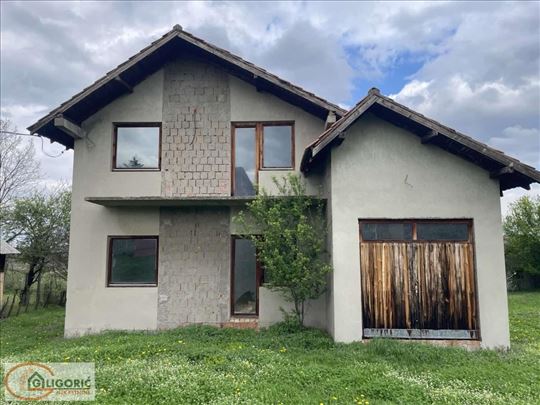 Kuća siva faza 180m2 u Velikoj Moštanici