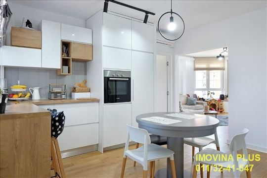Rakovica, Vidikovac - Vidikovački venac, 58m2