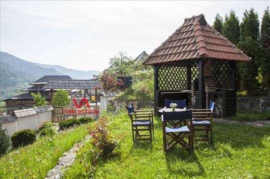 Brvnara Mokra gora, 110m2, Sa Pogledom